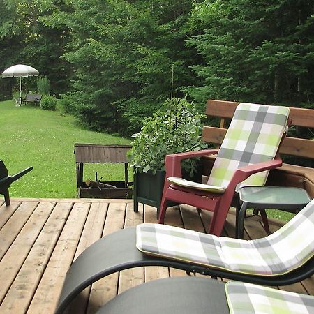 Arkadia Eastman B&B Bagian luar foto